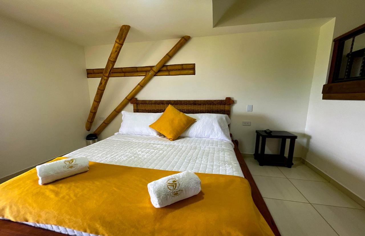 La Victoria Campestre Hotel *
